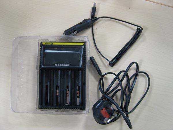 Nitecore Digi Charger D4 제품사진 #2
