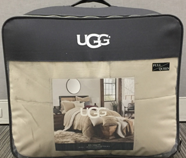 UGG Hudson Comforter 제품사진 #1