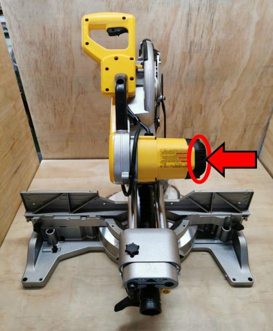 DEWALT 12-inch sliding compound miter saws 제품사진 #2