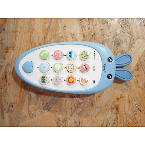 [폴란드] 스마트폰 완구, 제품 부품 탈락으로 인한 질식 위험으로 리콜 제품사진 #1