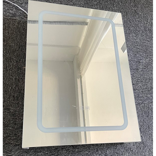 [독일] STARLEAD 거울, 플러그가 끝까지 꽂히지 않아 감전 위험으로 리콜 제품사진 #1